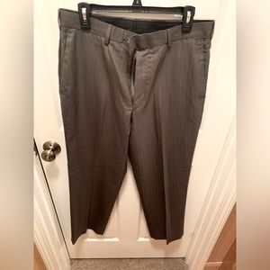Axist 33/30 Dress Pants new with tags
